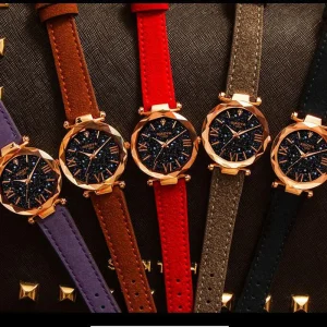 Simple Leather Glow in the Dark Trend Rhinestone Fashion Quartz Women’s Watch Men’s and Women’s Watch Students