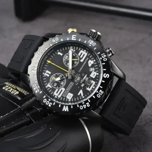 Simple White Dial with Black Numbers Quartz Watch Casual Silicone Band Waterproof Timepiece Watch
