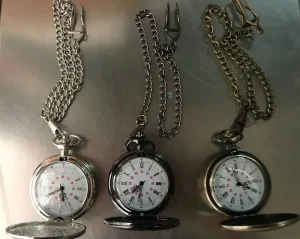 Smooth Bright Retro Two Faced Black Key Chain Roman Silver Pocket Watch