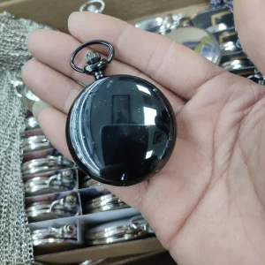 Smooth Surface Retro Quartz Pocket Watch for Men Alloy Pocket Watch Pendant Clock Christmas Gift Father’s Gift
