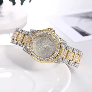 Steel Band Diamond Full Sky Star Women’s Watch Crystal Alloy Three Color Gold Quartz Watch