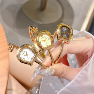 Sunlifex Luxury Women’s Vintage Bracelet Watch High end Quartz Watch with Alloy Case