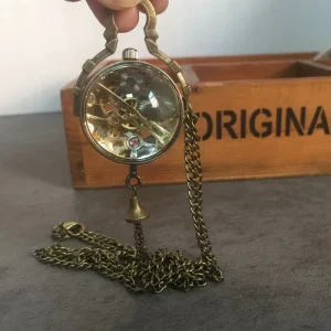 Transparent Eyeball Mechanical Pocket Watch with Chain Roman Numerals Pendant Necklace ladies watches Women Gifts