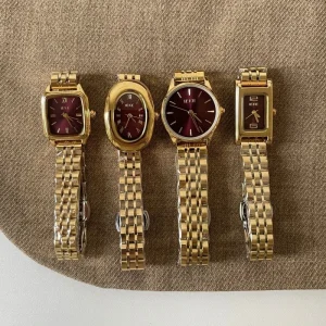 Versatile Luxury Red Dial Women’s Watch Elegant Gold Strap Vintage Style