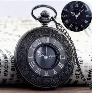 Vintage Flip Top Pocket Watch with Classic Roman Numerals Quartz Large Numerals Elderly Pendant Watch Gift