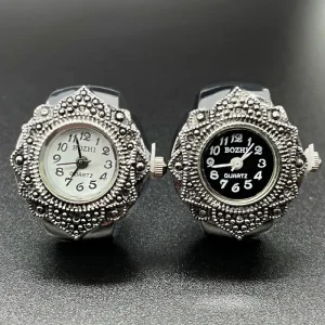 Vintage Hip Hop Finger Ring Watch Silver Geometric Square Dial Quartz Elastic Watchband Punk Mini Ring Watches for Men Women