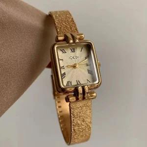Vintage Light Luxury Exquisite High end Small Gold Watch Square Dial Fashionable Temperament Women’s Watch for Gift