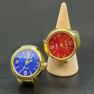 Vintage Round Digital Ring Watch Quartz Movement Silver Plating Elastic Adjustable Punk Fashion Finger Watch Ring Men Women