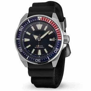 Vintage Sapphire Glass Dive Watch Stainless Steel Automatic Movement 200m Water Resistant Folding Clasp