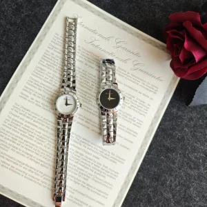 Vintage Women’s Watch Fashionable Small Dial Simple Temperament Niche Light Luxury