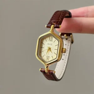 Women’s Elegant Antique Quartz Watch with Rhombic Plate Roman Small Dial Fashionable Leather Band