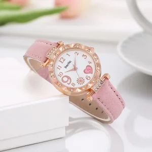 Women’s Leather Band Wrist Watch Heart Shaped Dial Fashion Quartz Watch