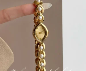 Women’s Pearl Bracelet Vintage Watch, Light Luxury Fashion, Retro, New Model