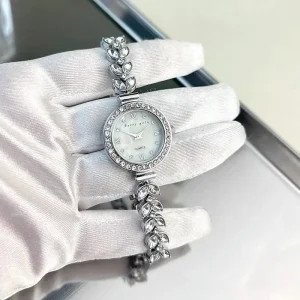 Women’s Quartz Stainless Steel Watch with Glass Dial Window Mermaid Bracelet Design with Pointer Display