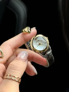 Women’s Quartz Watch – Roman Vintage