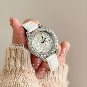 Women’s Quartz Watch Round Dial Stainless Steel Belt Trendy Fashion Simple Style