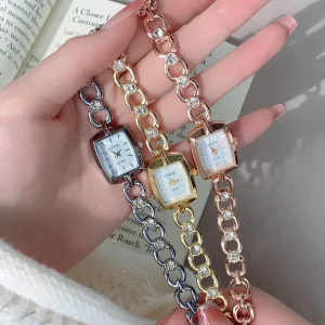 Women’s Square Diamond-Encrusted Bracelet Watch Quartz Watch for Women and Girls