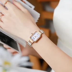 Women’s Top Luxury Business Unique Design Watch Waterproof Shining Stars Vintage Watch