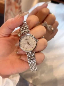 Women’s Watch Delicate Luxurious Small Scale Fashion for Birthday Gift
