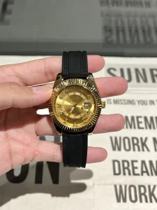 时尚计时手表 男女通用自动机芯 不锈钢表壳 蓝宝石水晶 白色 防水